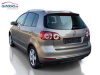 Widok z tyłu po stronie lewej