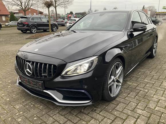 Náhled zpředu zleva