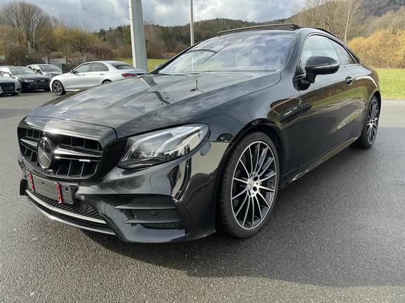 Náhled zpředu zleva