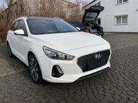 Náhled zpředu zprava