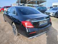 Aanzicht achter links