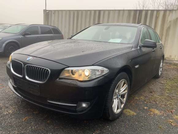 Náhled zpředu zleva