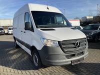 Náhled zpředu zprava