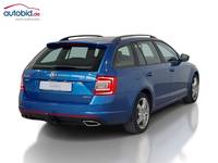 Pogled od pozadi desno