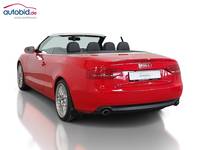 Pogled od pozadi levo