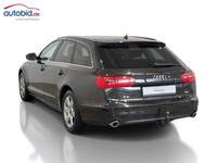 Pogled od pozadi levo