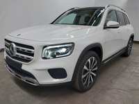 Вид спереди слева