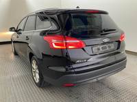 Вид сзади слева