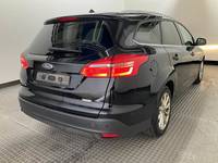 Вид сзади справа