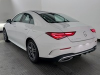 Pogled straga lijevo