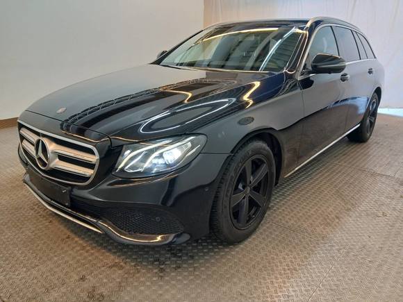 Náhled zpředu zleva