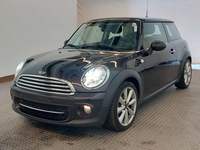 Вид спереди слева