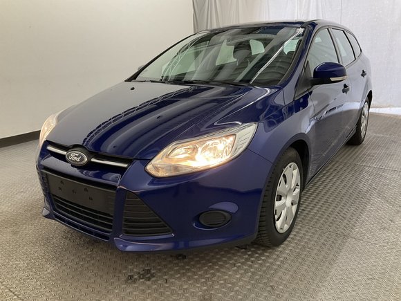 Вид спереди слева