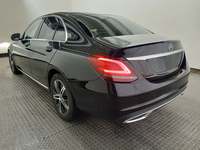 Pogled straga lijevo