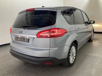 Вид сзади справа