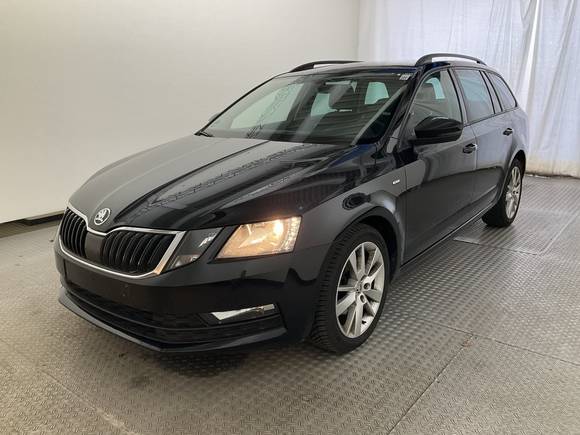 Skats no kreisās puses priekšā