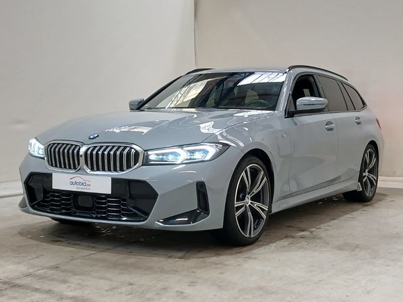 Pogled od napred levo