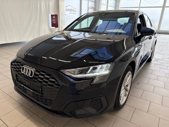 Vue de l’avant gauche