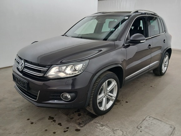 Náhled zpředu zleva