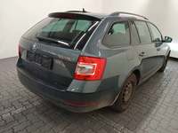 Aanzicht achter rechts