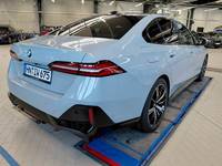 Вид сзади справа