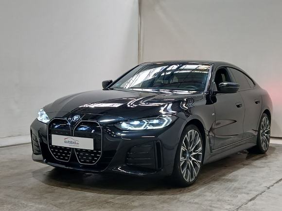 Náhled zpředu zleva