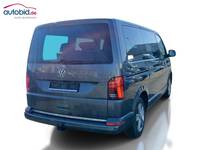 Widok z tyłu po stronie prawej