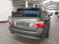 Vaizdas iš galo dešinės