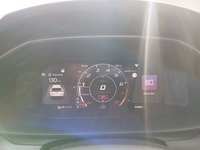 Pohled na přístrojovou desku