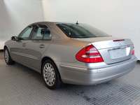 Вид сзади слева