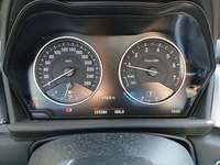 Pogled na kombinirani instrument