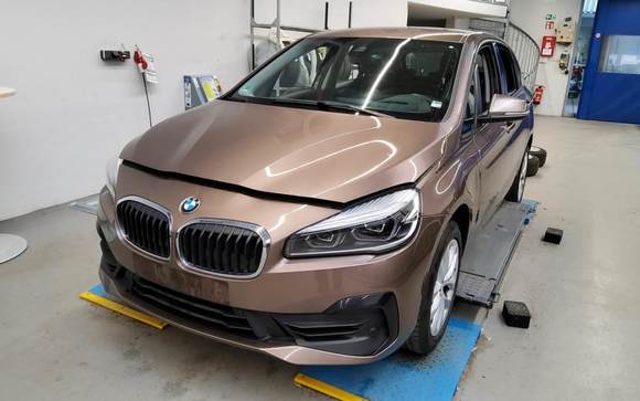 Widok z przodu po stronie lewej