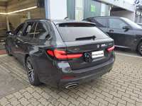 Widok z tyłu po stronie lewej