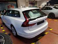 Widok z tyłu po stronie lewej