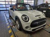 Widok z przodu po stronie prawej