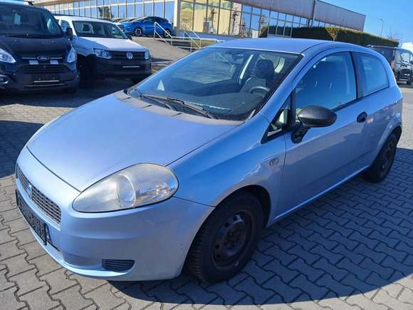 Widok z przodu po stronie lewej