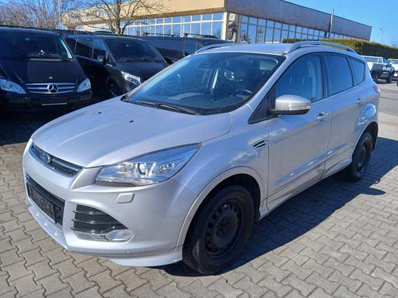 Widok z przodu po stronie lewej