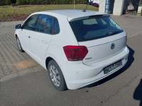 Widok z tyłu po stronie lewej