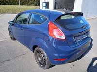 Widok z tyłu po stronie lewej