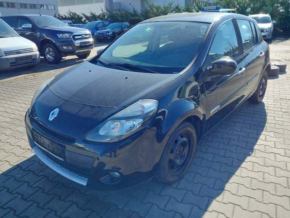 Widok z przodu po stronie lewej