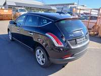 Widok z tyłu po stronie lewej