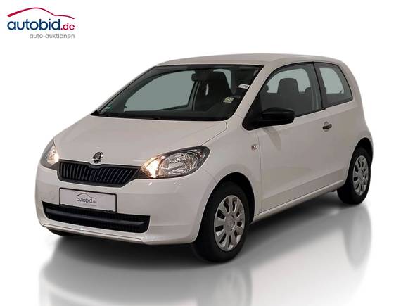 Pogled od napred levo