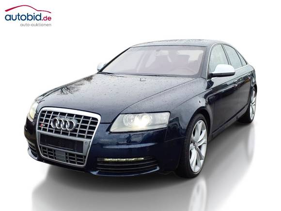 Pogled od napred levo