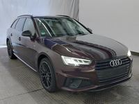 Pogled sprijeda desno