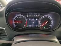 Pogled na kombinirani instrument