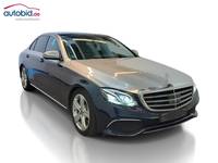 Náhled zpředu zprava