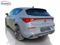 Вид сзади слева