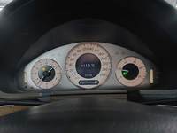 Pogled na kombinirani instrument