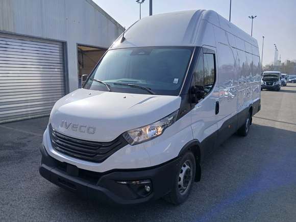 Náhled zpředu zleva