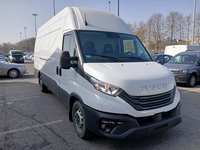 Náhled zpředu zprava